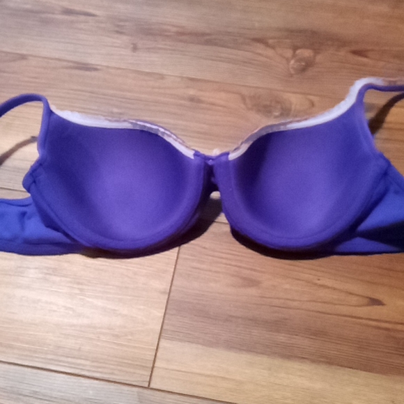 Victoria's Secret purple demi bra 32D - Picture 4 of 6